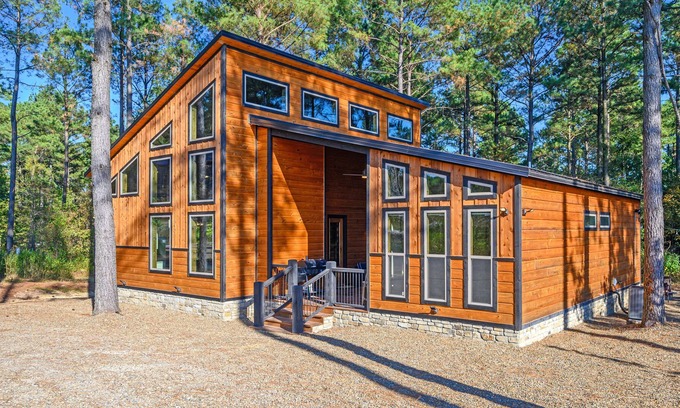Broken Bow Cabin | Cab’n America - Modern & Luxurious with 2 PRIVATE Casitas