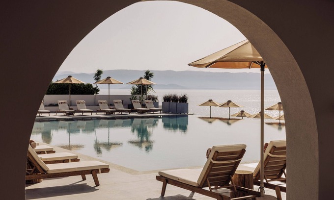 Kavos Hotel | Cabo
