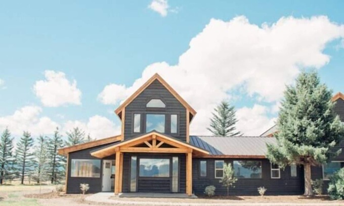 Tetonia House | Cache Vista Ranch Estate - Sleeps 32, Teton Views