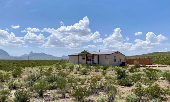 Alpine House | Cactus Corazón: Comfortable, Spacious & Secluded