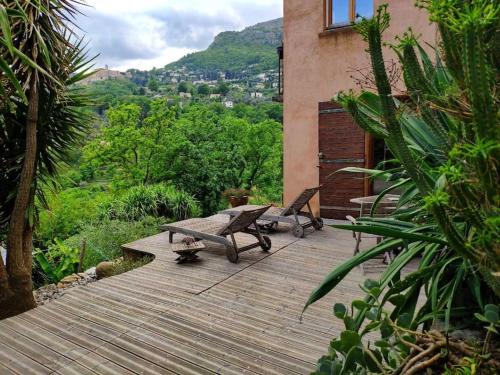 Tourrettes-sur-Loup Apartment | Cactus Om'stay Studio jacuzzi Vallée du loup