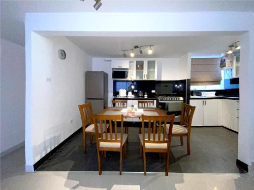 Banos del Inca Apartment | Cajamarca Verde y bonita BI