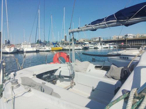 Port Boat Rental | Calais Boat