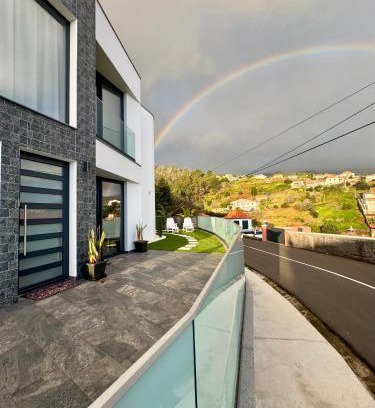 Estreito da Calheta Apartment | Calheta Nest