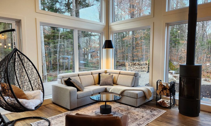 Lac Superieur Village Ski Chalet | * CALME ET LUXE en pleine nature*