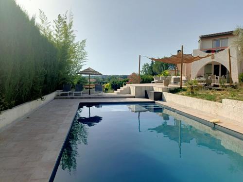 Valreas Apartment | Calme, Verdure et Confort!
