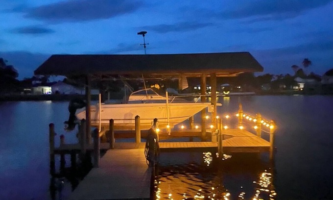 Fort Myers Shores House | Caloosahatchee River house with stunning water views, minutes to beaches.