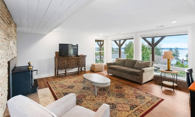 Camano Island Apartment | Camano Island Hideaway