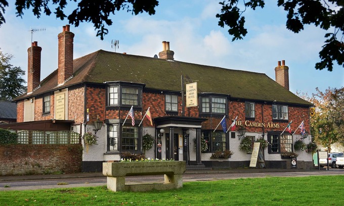Royal Tunbridge Wells Hotel | Camden Arms Hotel