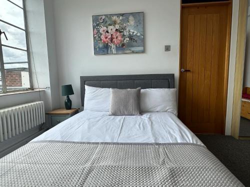 Camden Town Apartment | Camden Skyview Apartment