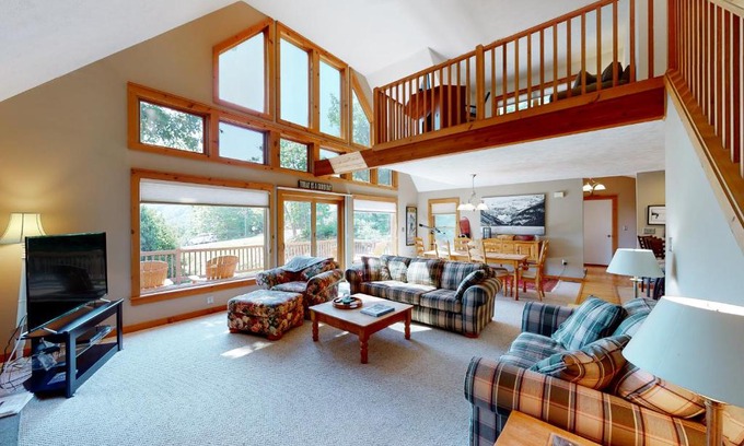 Tannersville House | Camelback Getaway