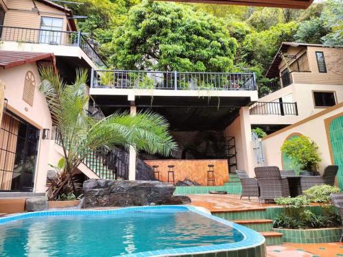 Cat Hai Hotel | Camellia Garden Hotel