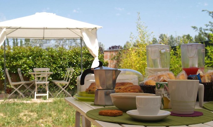 Arezzo Bed & Breakfast | Cameracaffè sul Lago