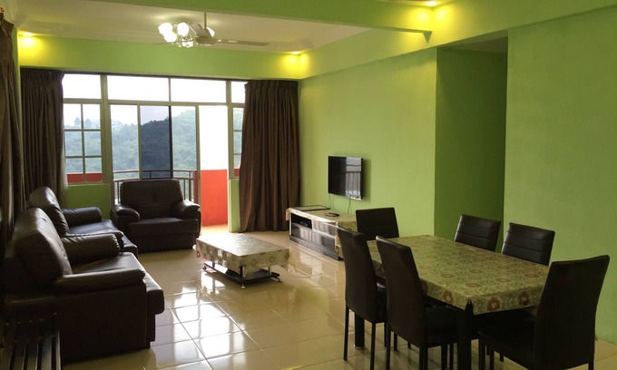 Brinchang Apartment | Cameron Pasar Malam Apartment at Crown Imperial Court