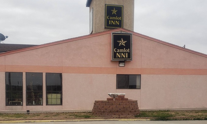 Big Spring Hotel | camlot inn motel