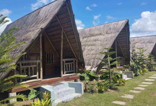 Lumban Hotel | Camp Cali