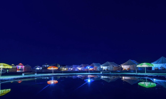 Sam Other | Camp e Khas