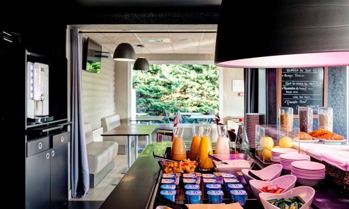 Corbeil-Essonnes Hotel | Campanile Evry Ouest - Corbeil Essonnes