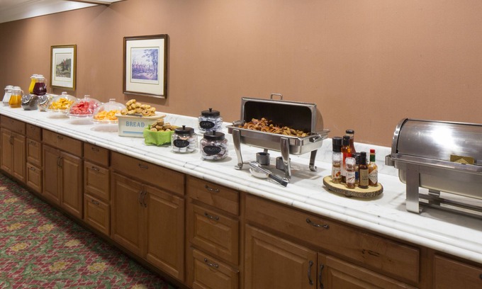 Campbell Hotel | Campbell Inn