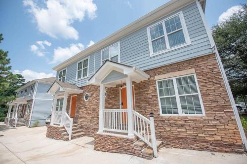 Southwestern House | Campbellton D