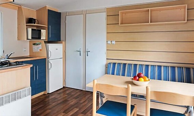 La Boissiere-de-Montaigu House | Camping Coeur de Vendée*** - Cozy 3-room mobile home 4 adults + 1 child under 12