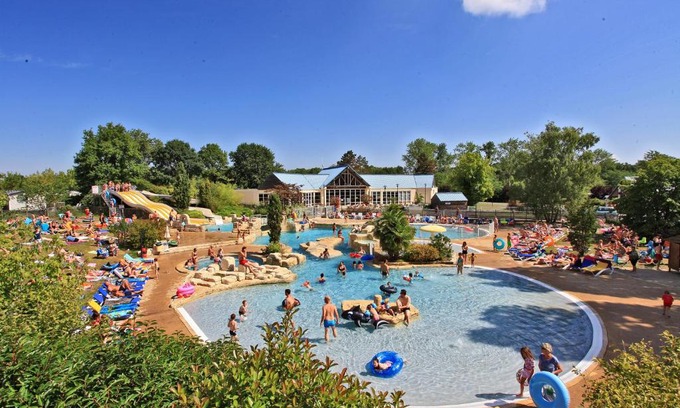 Sainte-Catherine-de-Fierbois Other | Camping Parc de Fierbois