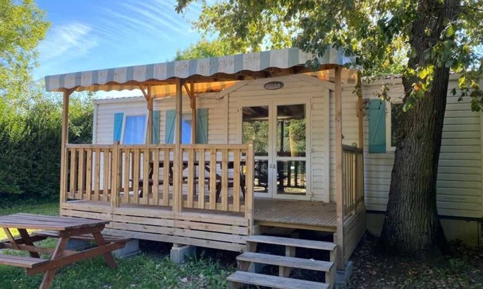 Angicourt House | Camping 2 étoiles - ccbabi0
