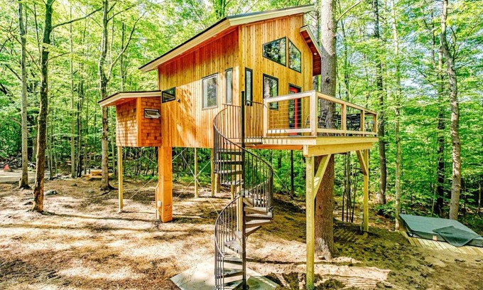 Springvale Other | Camping ∙ 2 bedrooms ∙ 4 guests