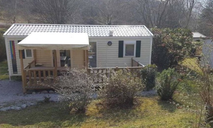 Louvie Juzon House | Camping 3 étoiles - Piscine - ccbaddh