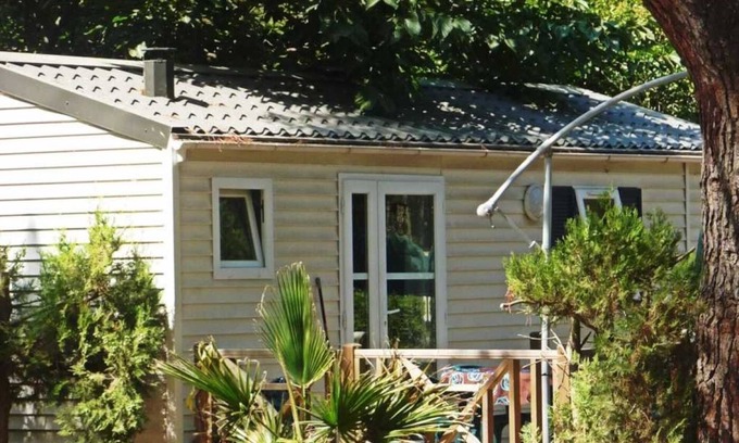 Sainte-Marie-la-Mer House | Camping 4 étoiles - Parc aquatique - efaa0f