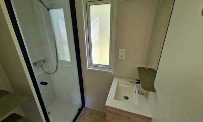 Saint-Geniez-d'Olt House | Camping 4 étoiles - Parc aquatique - efah0f