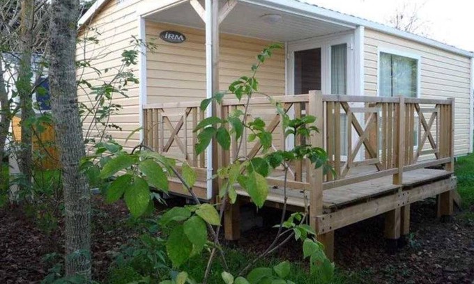 Monceaux-sur-Dordogne House | Camping 4 étoiles - Piscine - ef0bid