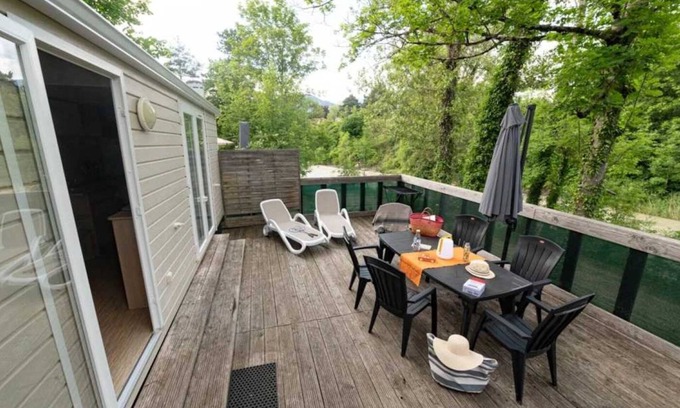 Die House | Camping 4 étoiles - Piscine - ccaifih