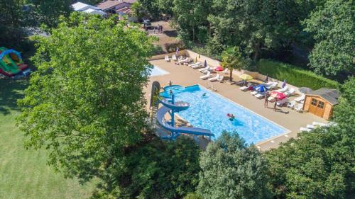 Chauffour-sur-Vell Other | Camping Au Bois Dormant