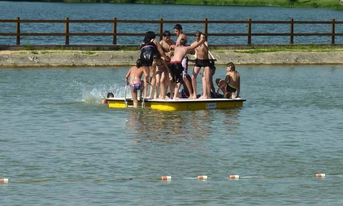 Cormoranche-sur-Saone House | Camping du Lac* - Mobil Home Titania 4 Rooms 6 People