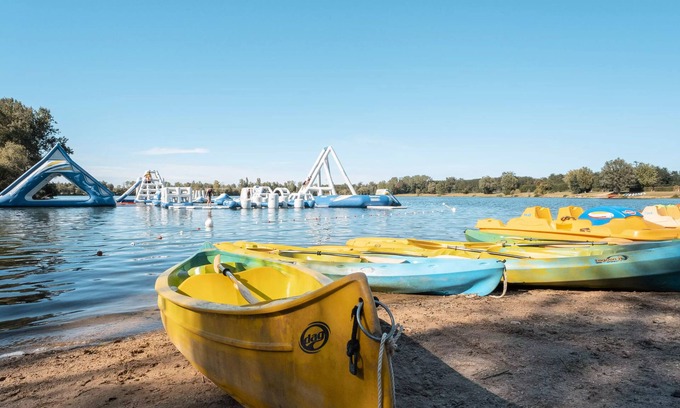 Cormoranche-sur-Saone RV Rental | Camping du Lac* - Bivouac Tent 2 Rooms 2 People