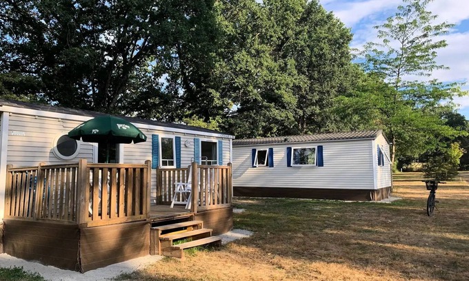 Saint-Honore-les-Bains House | Camping des Bains * - Mobile home 3 bedrooms 4 to 6 people - 4 pers. included in the tariff