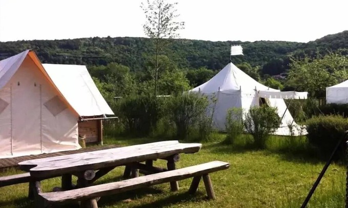 Ornans House | Camping Ecologique la Roche d'Ully* - Canadian Lodge 3 Rooms 4 People Without Sanitary