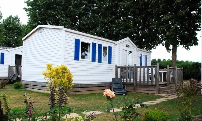 Saint-Aubin-sur-Scie House | Camping Flower Vitamin' **** - Mobile Home Super Cordelia 4 Rooms 6 People