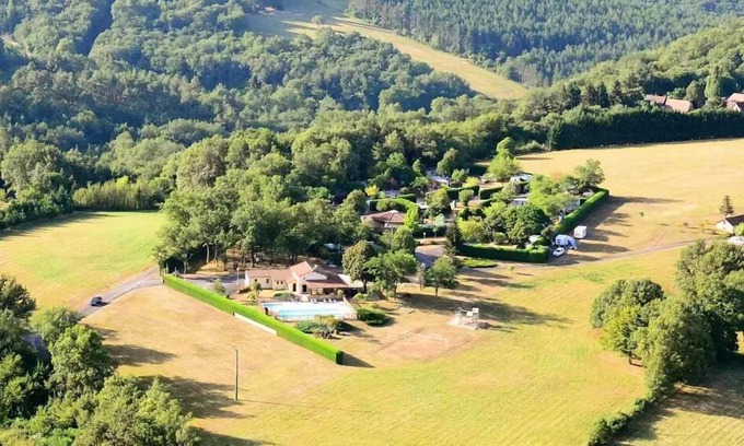 Rouffignac-Saint-Cernin-de-Reilhac House | Camping La Nouvelle Croze* - Mobil home Comfort TV 3 Rooms 4 People