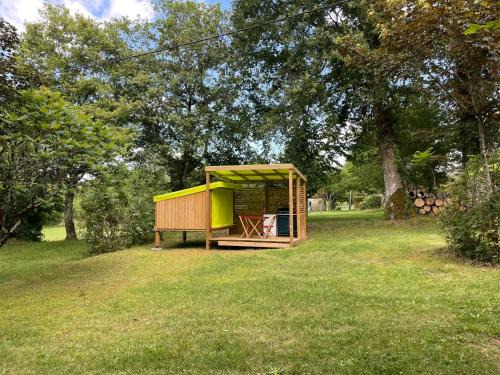 Saint-Martial-de-Nabirat Other | Camping le Convivial Cop'Camp 2 personnes