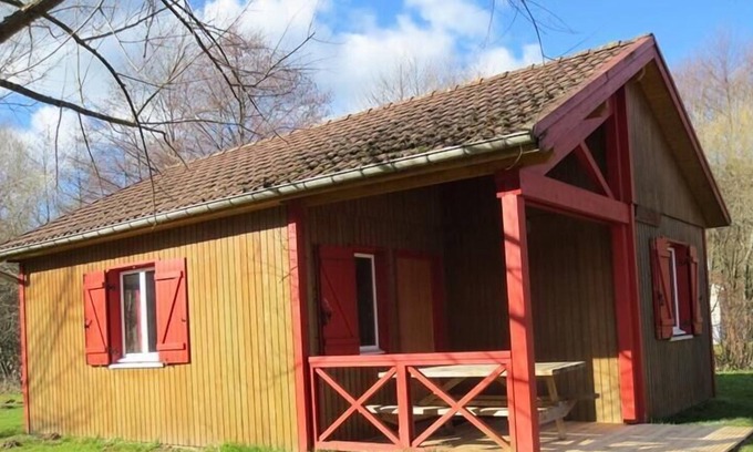 Saulxures-sur-Moselotte Ski Chalet | Camping Lake Moselotte **** - Chalet Leisure 3 Rooms 4/6 People