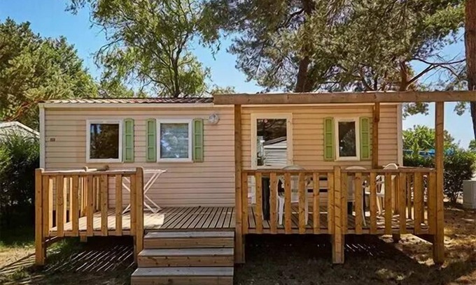 Sommieres House | Camping Le Domaine de Massereau* - Mobile home Comfort 3 rooms 4 people air-conditioned - TV