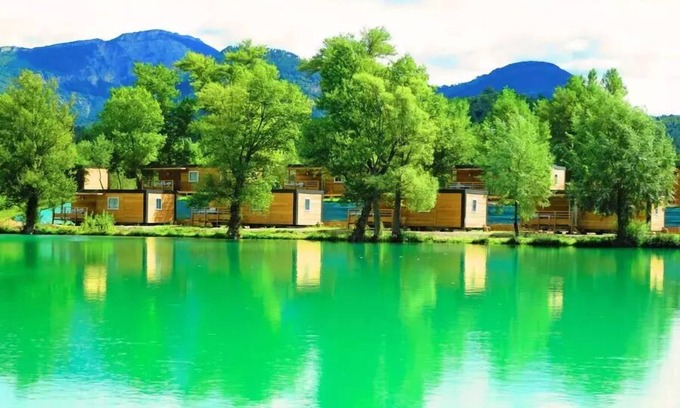 Chatillon-en-Diois House | Camping Le Lac Bleu* - Mobile home Premium Space 4 Rooms 6 People Air Conditioned Lakeside