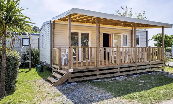 Torreilles House | Camping Le Trivoly * - Mobil-Home Baltic 4 Rooms 6 People Air-conditioned + TV