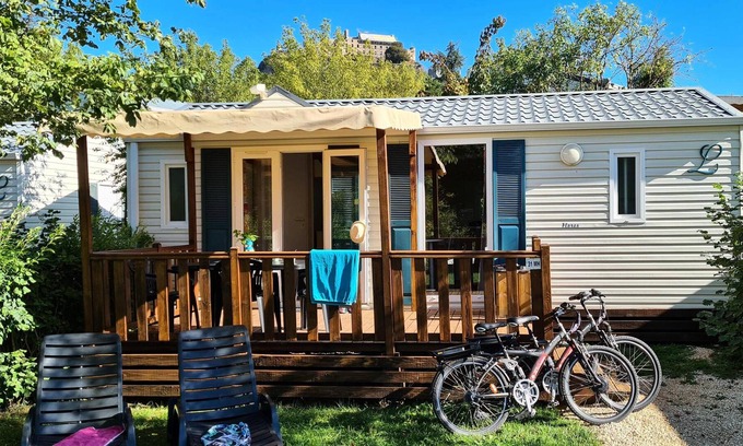 Severac-d'Aveyron House | Camping les Calquieres**** - Mobile home Sunny 3 rooms 4 people