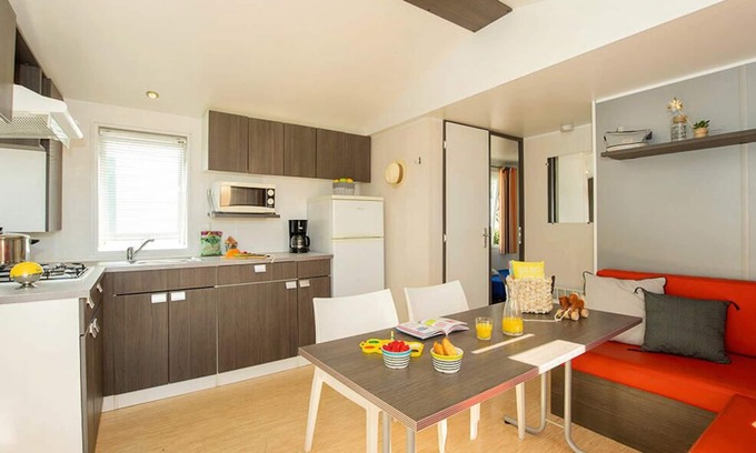 Ivry-la-Bataille House | Camping les Fontaines *** - Classic Mobile Home 4 rooms 6 people