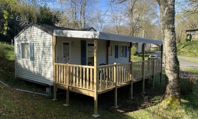 Vic-sur-Cere House | Camping - Piscine - ccbbda0