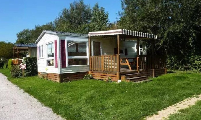 Licques House | Camping Pommiers Des 3 Pays* - Mobile Home 3 Rooms 4 People