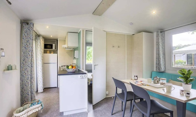 Crach House | Camping Romanée Le Fort Espagnol * - Comfort mobile home 3 rooms 4 people
